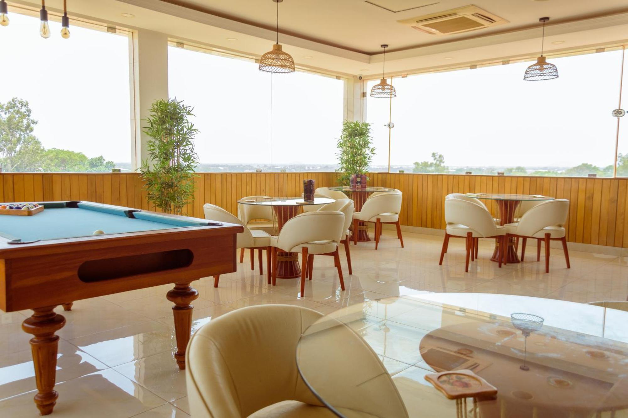 Hotel La Rose Blanche קורהוגו מראה חיצוני תמונה