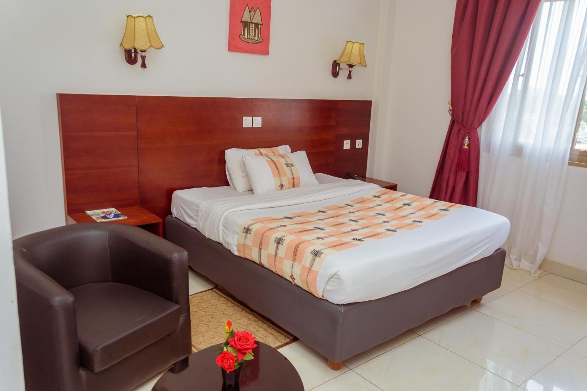 Hotel La Rose Blanche קורהוגו מראה חיצוני תמונה
