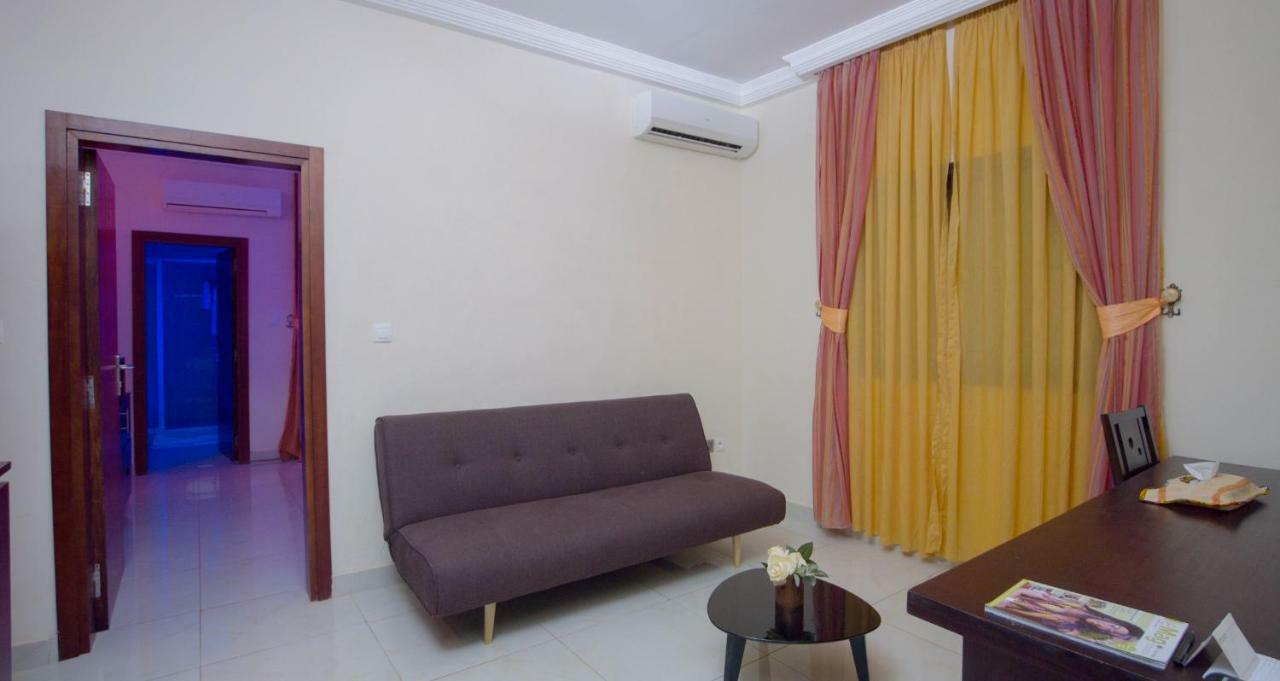 Hotel La Rose Blanche קורהוגו מראה חיצוני תמונה