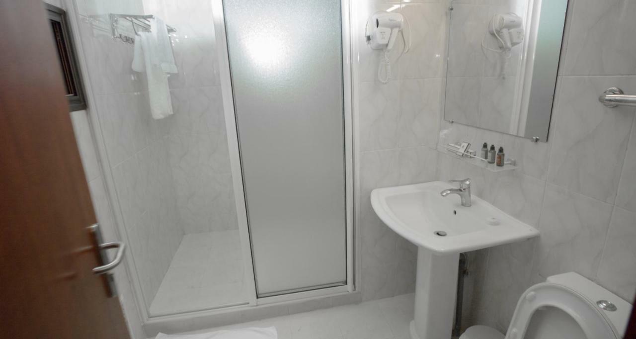 Hotel La Rose Blanche קורהוגו מראה חיצוני תמונה