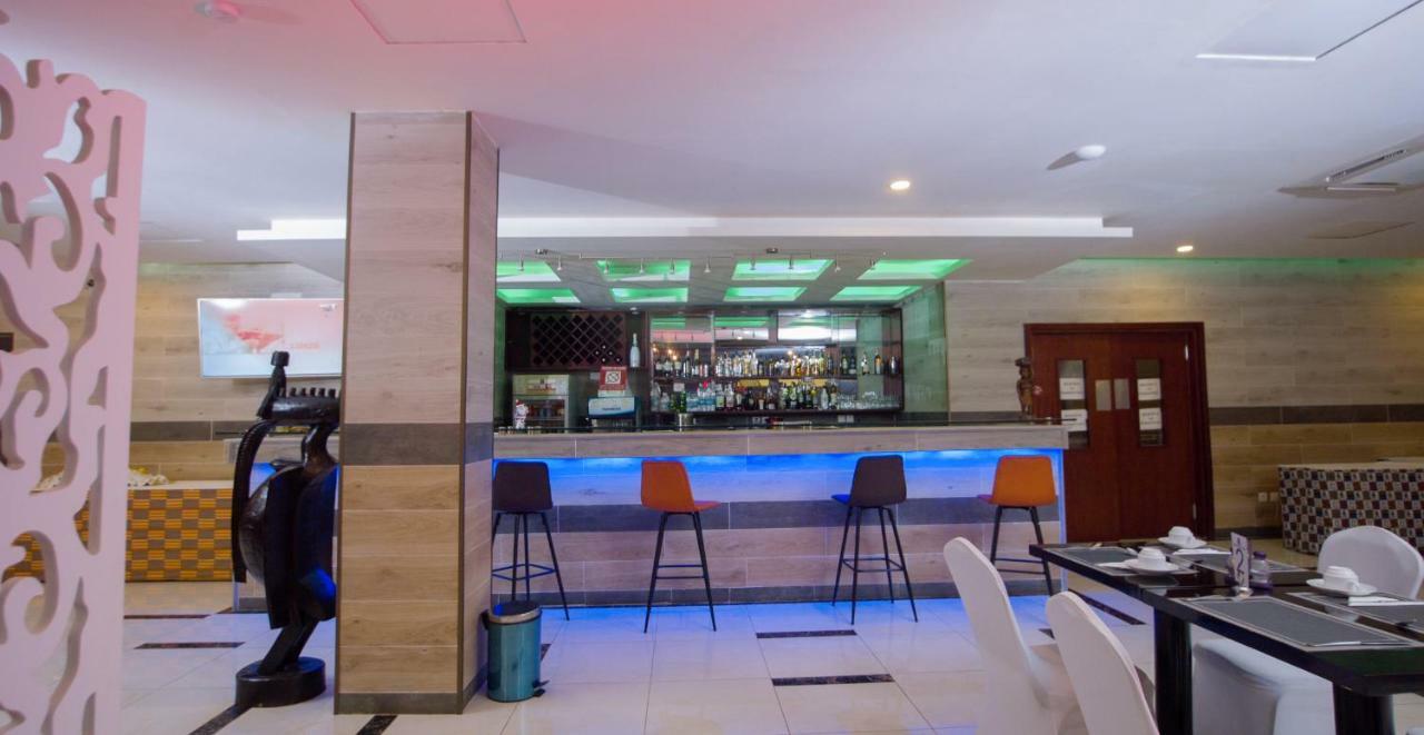 Hotel La Rose Blanche קורהוגו מראה חיצוני תמונה