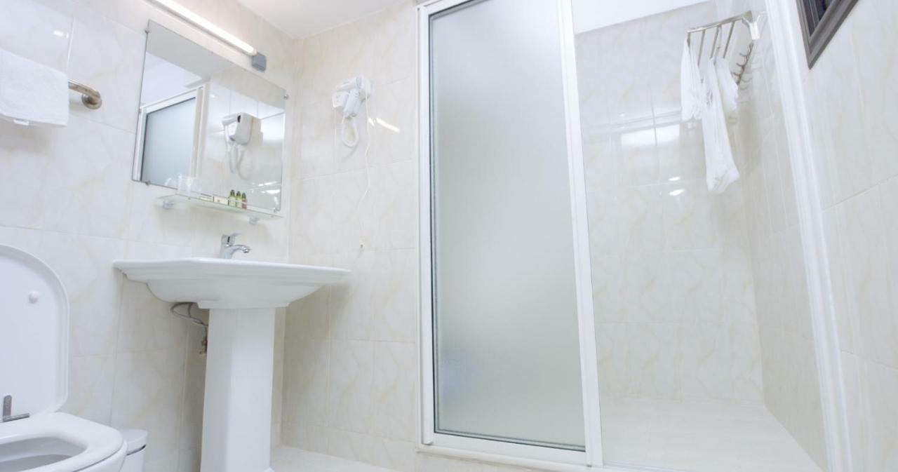 Hotel La Rose Blanche קורהוגו מראה חיצוני תמונה