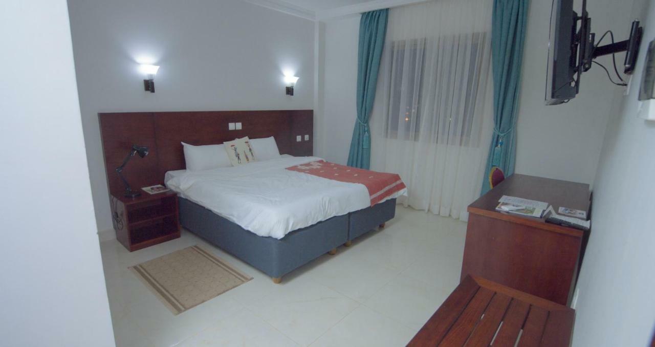 Hotel La Rose Blanche קורהוגו מראה חיצוני תמונה